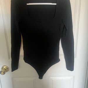 Abercrombie & Fitch Black bodysuit square neck size medium nwt